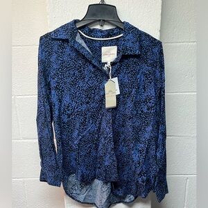 casa cabana | Tops | Nwt Casa Cabana Long Sleeve Animal Print. M